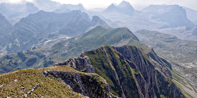 家具定制与软装搭配:解锁家居设计的个性化密码