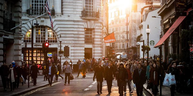 家具定制如何成就理想装修风格？暖宅兔兔带来的家居设计新思路